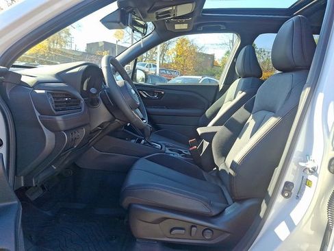 New 2025 Subaru Forester Touring image 7