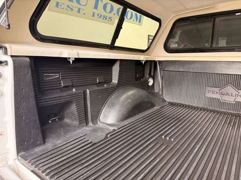 Used 2013 Ford F150 XLT w/ Luxury Equipment Group image 9