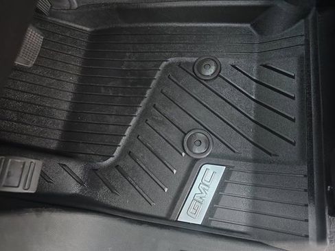 Used 2021 Chevrolet Colorado LT w/ LT Convenience Package image 30