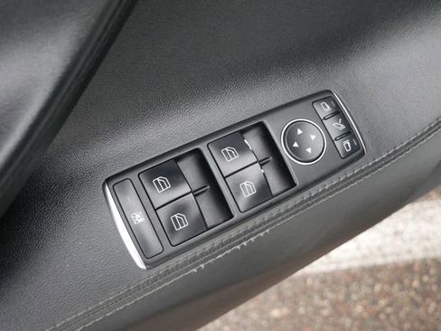 Used 2014 Tesla Model S 85 image 12