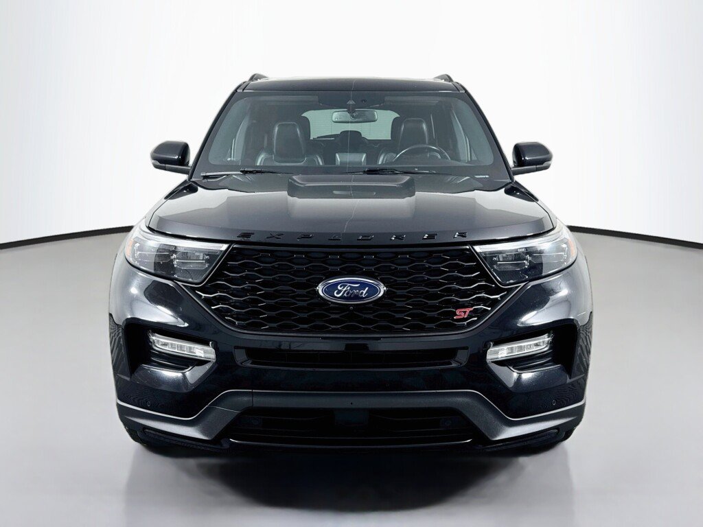 Used 2021 Ford Explorer ST w/ ST Street Pack AWD/4WD image 8