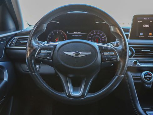 Used 2019 Genesis G70 2.0T Advanced image 26
