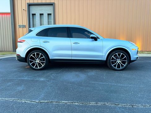 Used 2019 Porsche Cayenne AWD/4WD image 8