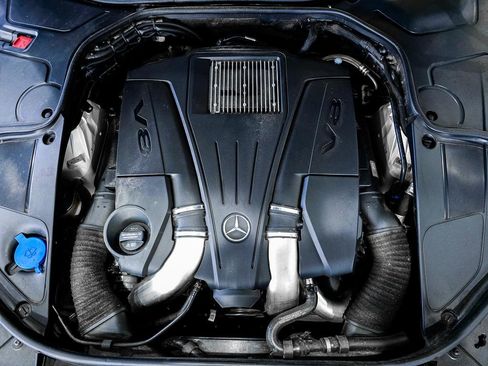 Used 2015 Mercedes-Benz S 550 4MATIC Sedan image 13
