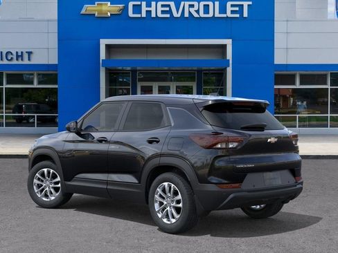 New 2026 Chevrolet TrailBlazer LS FWD image 3