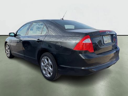 Used 2011 Ford Fusion SE w/ 202A Rapid Spec Order Code image 3