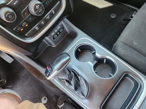 Used 2020 Dodge Durango SXT w/ Trailer Tow Group IV AWD/4WD image 15
