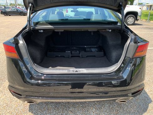 Used 2026 Nissan Altima 2.5 SR FWD image 7