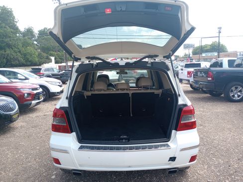 Used 2010 Mercedes-Benz GLK 350 2WD image 12