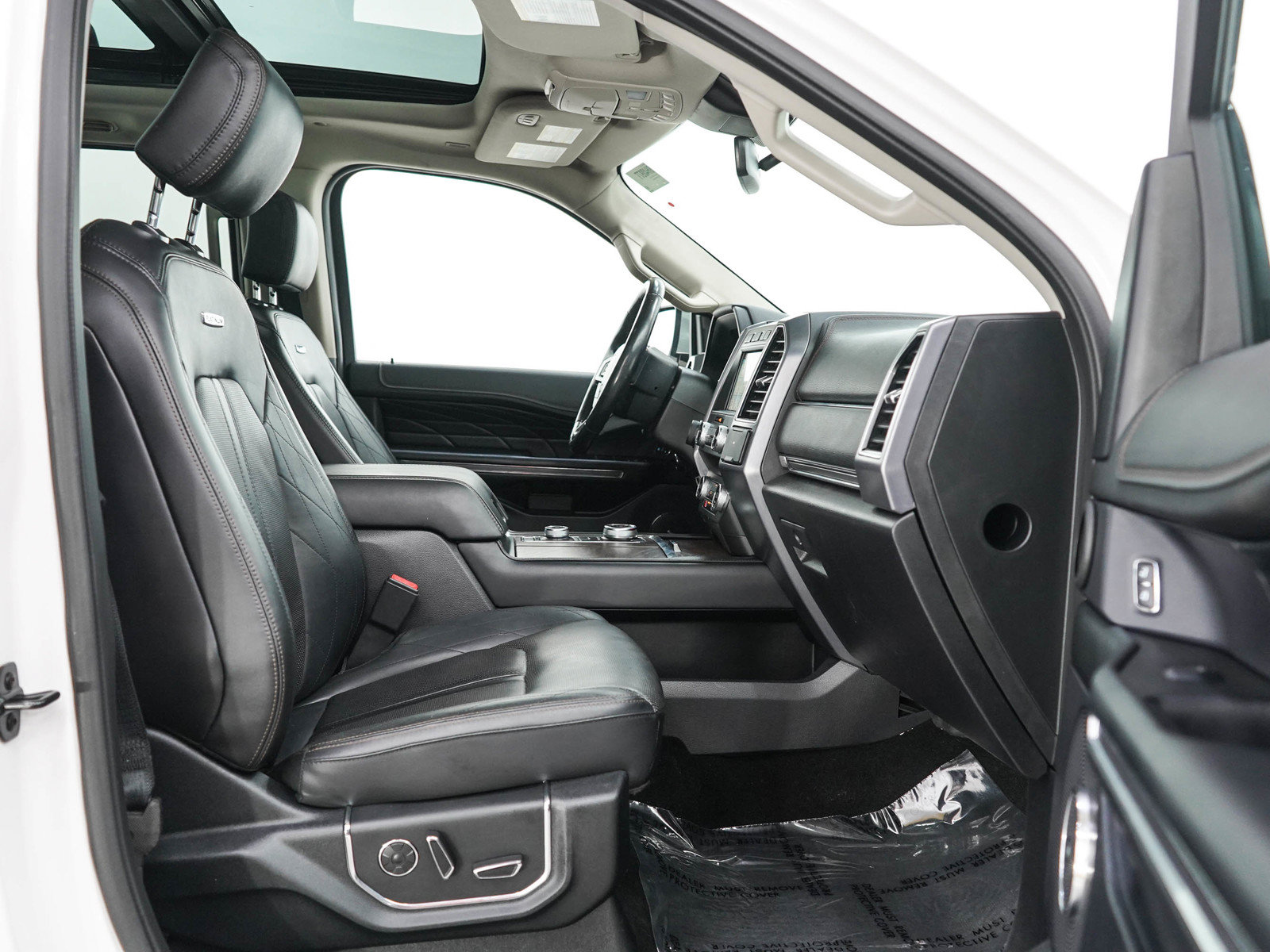 Used 2019 Ford Expedition Platinum AWD/4WD image 11