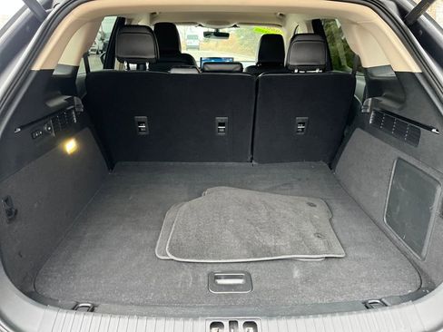 Certified 2023 Lincoln Nautilus AWD w/ Premium Package image 25