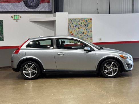 Used 2013 Volvo C30 FWD image 3