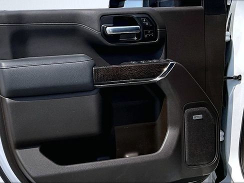 Used 2020 GMC Sierra 2500 Denali w/ Denali Ultimate Package AWD/4WD image 16