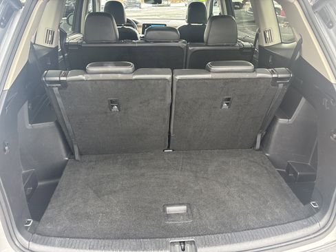 Used 2024 Volkswagen Atlas SE image 5