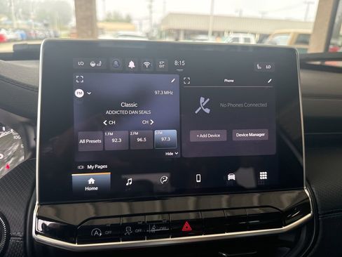 New 2026 Jeep Compass Latitude w/ Sun and Sound Group image 11