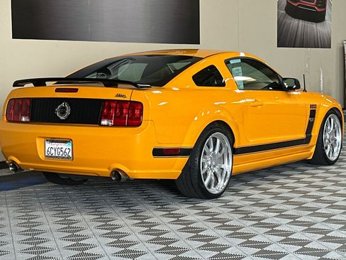 Used 2007 Ford Mustang GT Premium RWD image 4