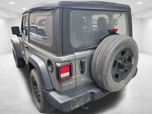 Used 2022 Jeep Wrangler Sport AWD/4WD image 6