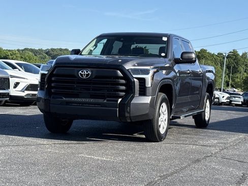 Used 2023 Toyota Tundra SR AWD/4WD image 12