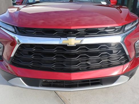 Used 2024 Chevrolet Blazer LT AWD/4WD image 16