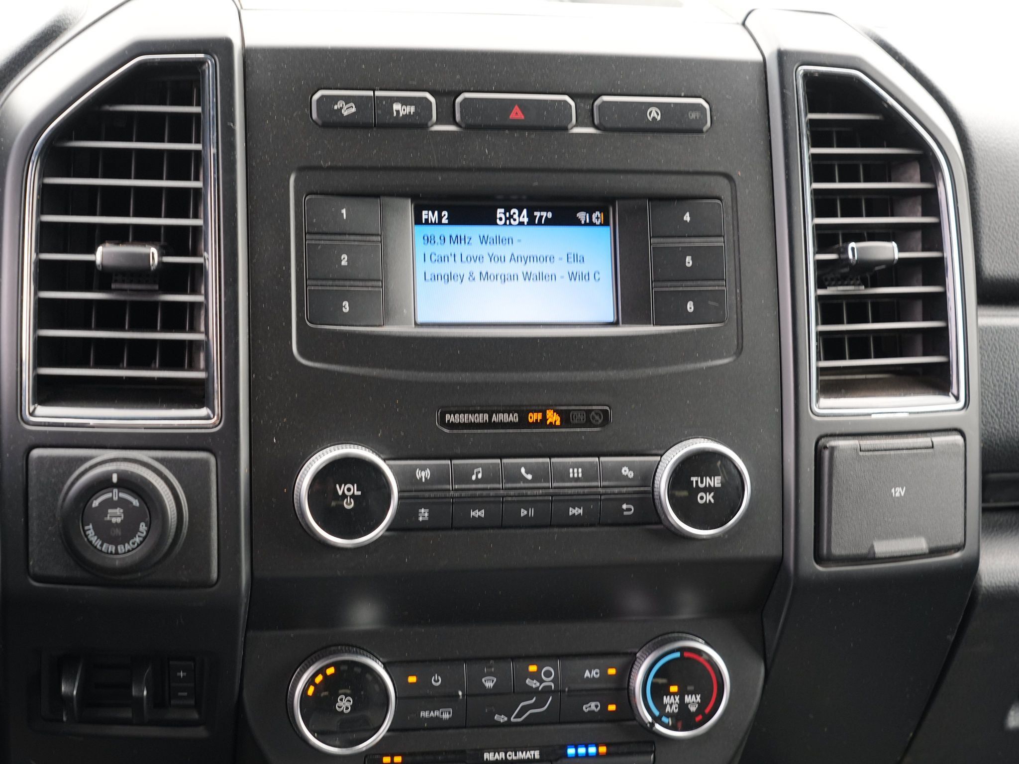 Used 2019 Ford Expedition Max XL AWD/4WD image 23