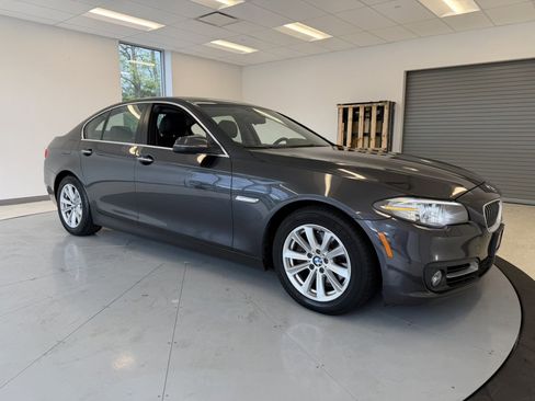 Used 2016 BMW 528i xDrive Sedan AWD/4WD image 48