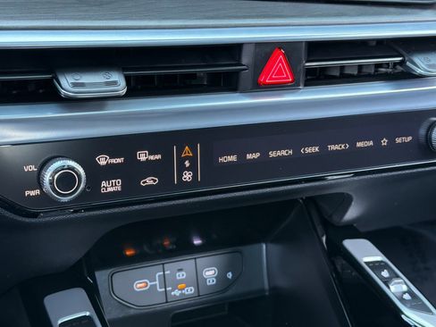 New 2026 Kia Sorento SX image 19