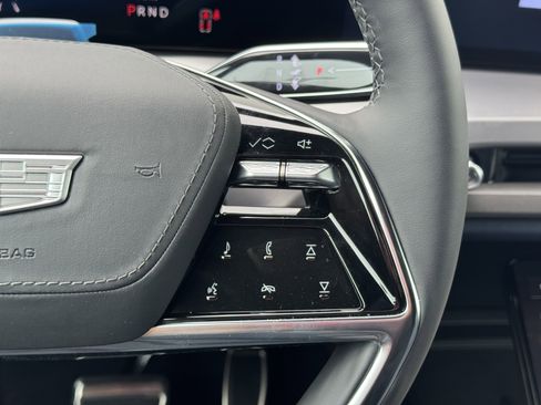 New 2026 Cadillac Vistiq Premium Luxury image 19