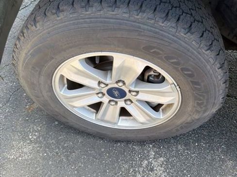 Used 2020 Ford F150 XLT w/ Equipment Group 301A Mid AWD/4WD image 16