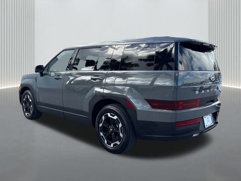 Used 2024 Hyundai Santa Fe SE image 7