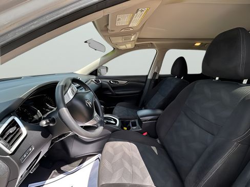 Used 2018 Nissan Rogue SL AWD/4WD image 28