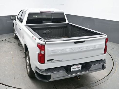 Used 2020 Chevrolet Silverado 1500 LTZ w/ LTZ Convenience Package image 26