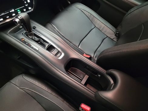 Used 2021 Honda HR-V EX-L image 26