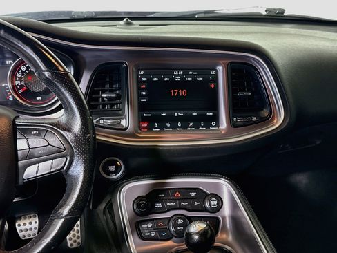 Used 2019 Dodge Challenger R/T Scat Pack RWD image 18