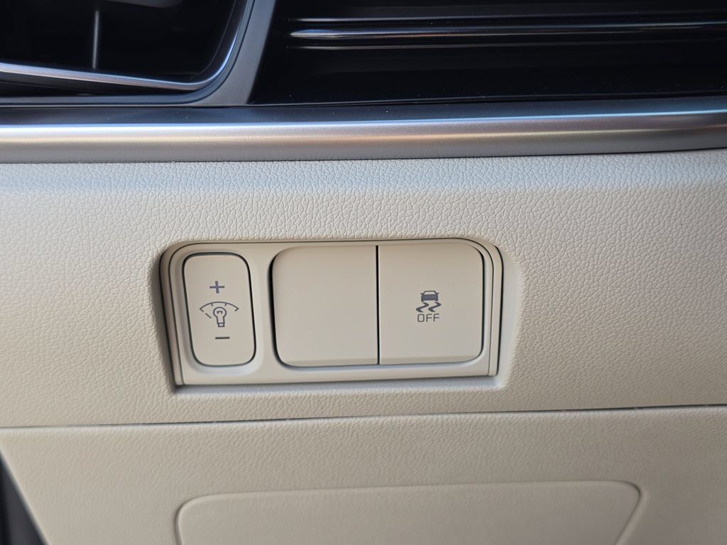 New 2026 Kia Sorento S w/ S Panoramic Sunroof Package FWD image 29
