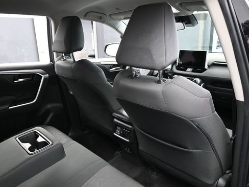 Used 2024 Toyota RAV4 XLE image 42