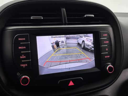 Used 2020 Kia Soul X-Line FWD image 17