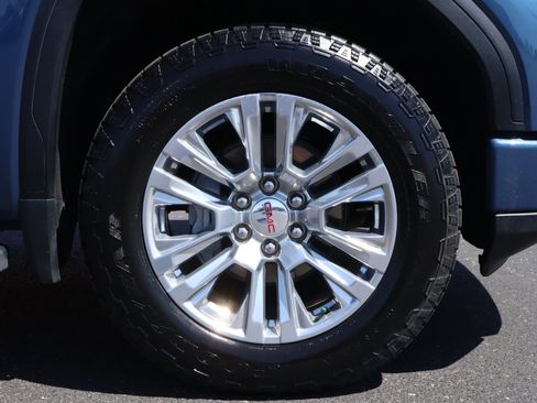 Used 2024 GMC Sierra 1500 Denali w/ Technology Package image 30