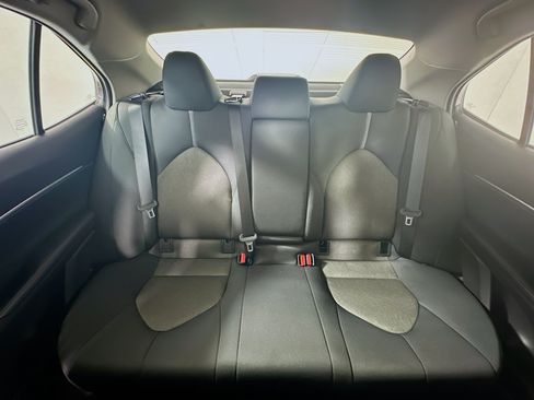 Used 2024 Toyota Camry LE FWD image 29