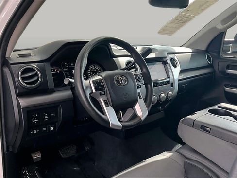 Used 2021 Toyota Tundra SR5 AWD/4WD image 17
