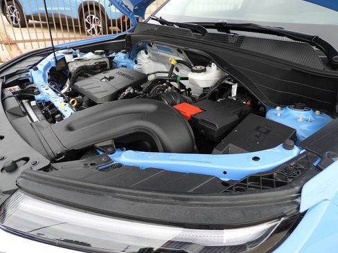 Used 2024 Chevrolet TrailBlazer RS w/ Convenience Package AWD/4WD image 49