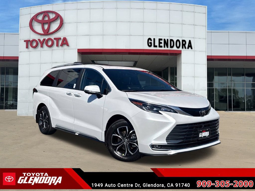 New 2026 Toyota Sienna Platinum AWD/4WD image 1