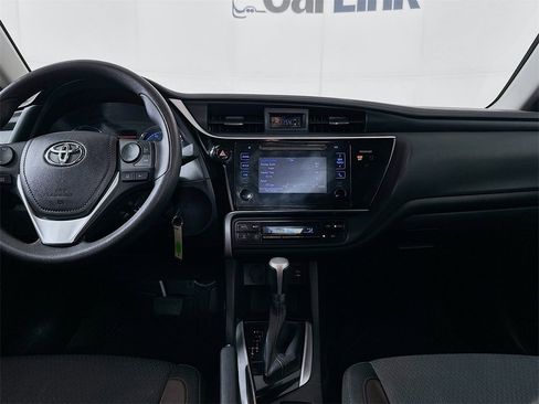 Used 2017 Toyota Corolla LE image 25