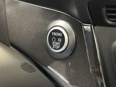 Certified 2018 Ford Escape Titanium w/ Ford Safe & Smart Package image 22