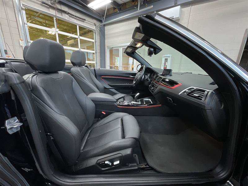 Used 2020 BMW 230i xDrive Convertible w/ Premium Package AWD/4WD image 23