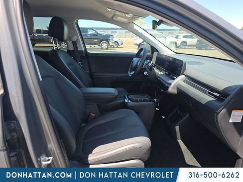 Used 2025 Hyundai Ioniq 5 SEL AWD/4WD image 3