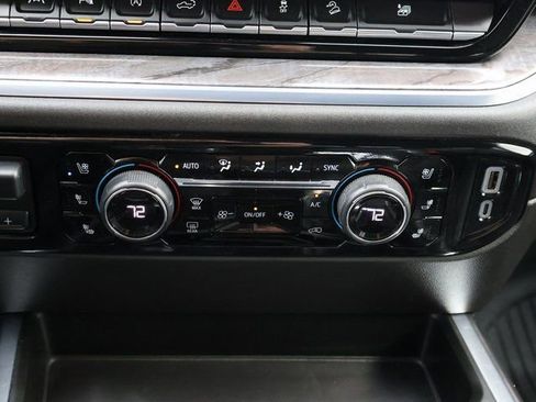 Certified 2024 Chevrolet Silverado 1500 LTZ AWD/4WD image 28