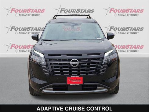 New 2026 Nissan Pathfinder SL image 10