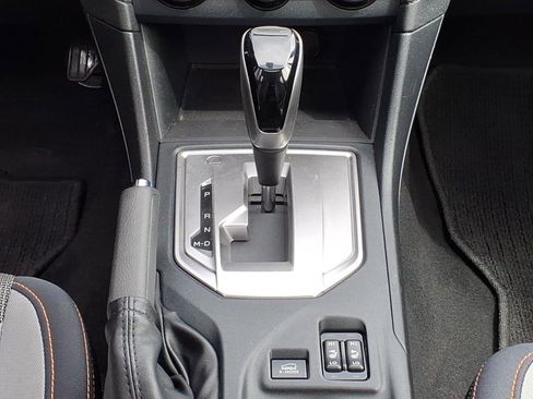 Used 2019 Subaru Crosstrek 2.0i Premium AWD/4WD image 14