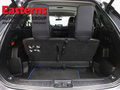 Used 2023 Mitsubishi Outlander SE AWD/4WD image 9