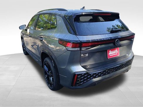 New 2026 Volkswagen Tiguan SE R-Line AWD/4WD image 3